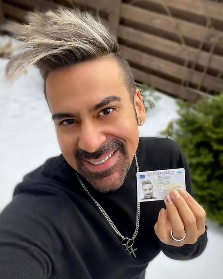 З іноземців в українці: 5 зірок, які отримали українське громадянство